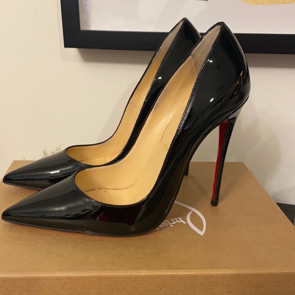 Christian Louboutin So Kate’s 120 Patent